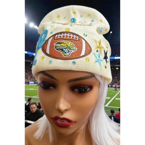 Jacksonville Jaguars Beanie Cream design with teal and gold rhinestones, Logo - Picture 1 of 5